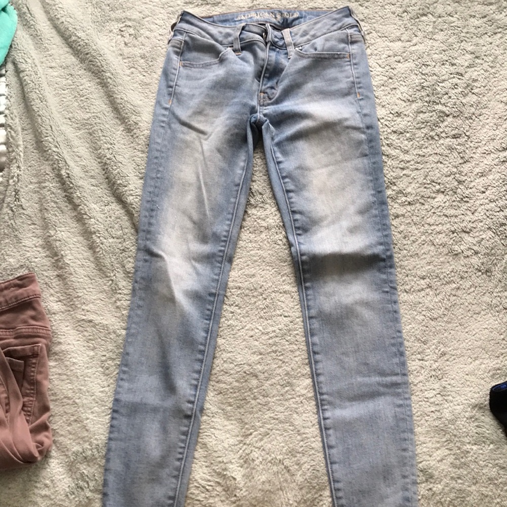 Light Blue, no rips, American eagle jeans!
